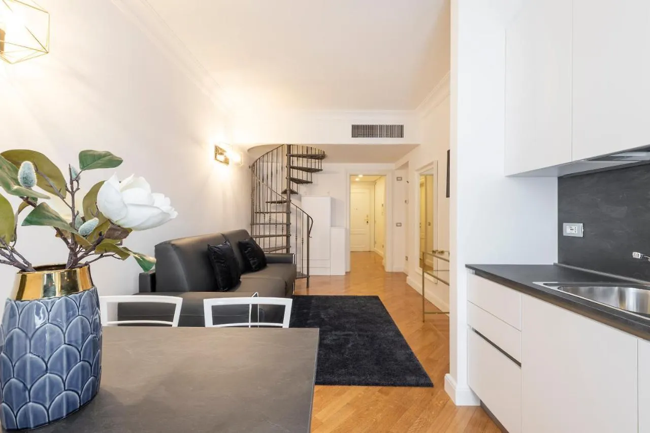 Milan Royal Suites - Centro Brera Appartement