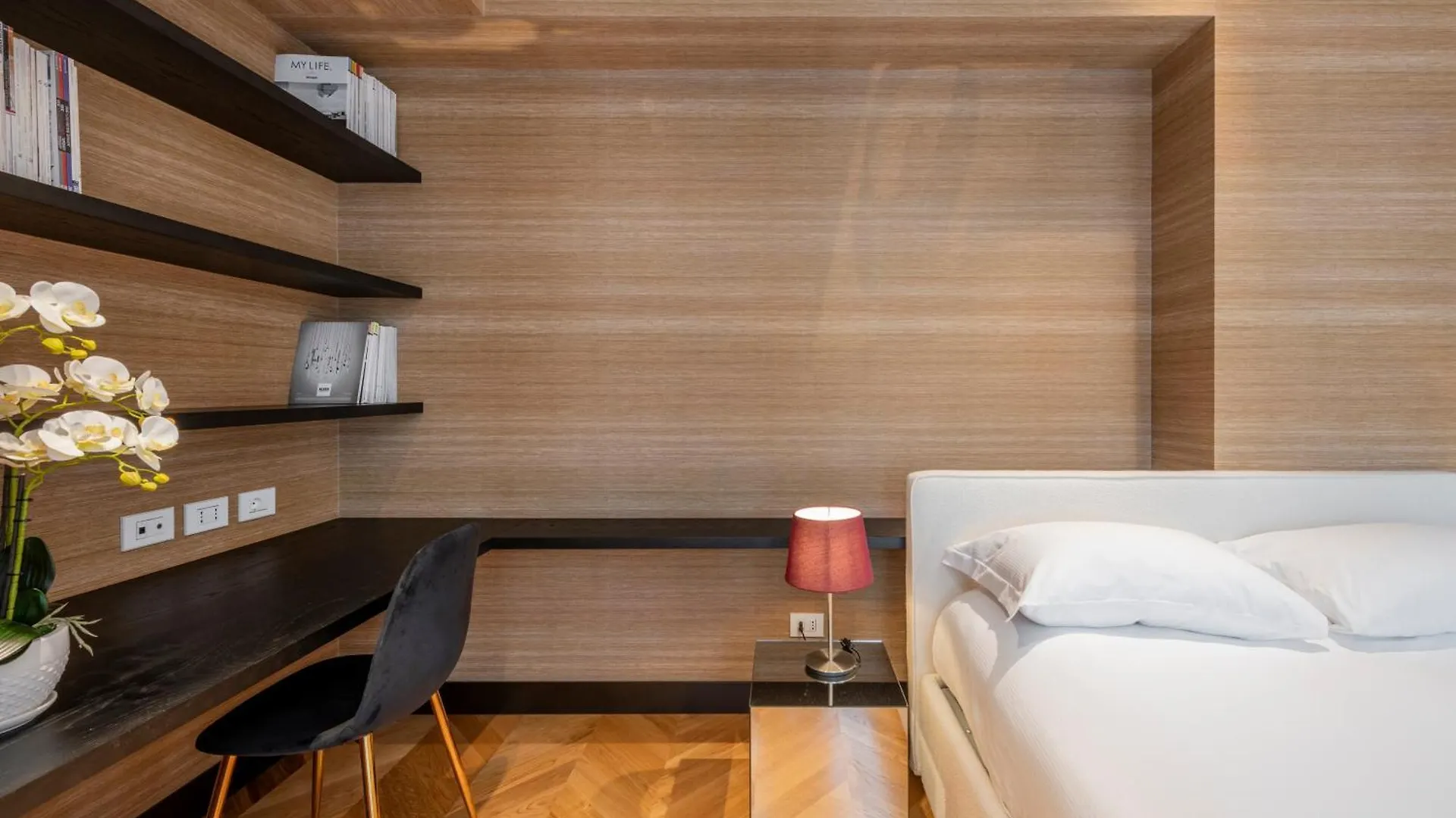 Milan Royal Suites - Centro Brera 0*,  Italy