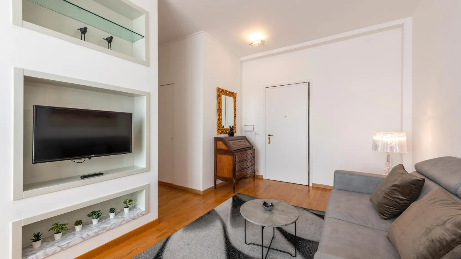 Milan Royal Suites - Centro Brera