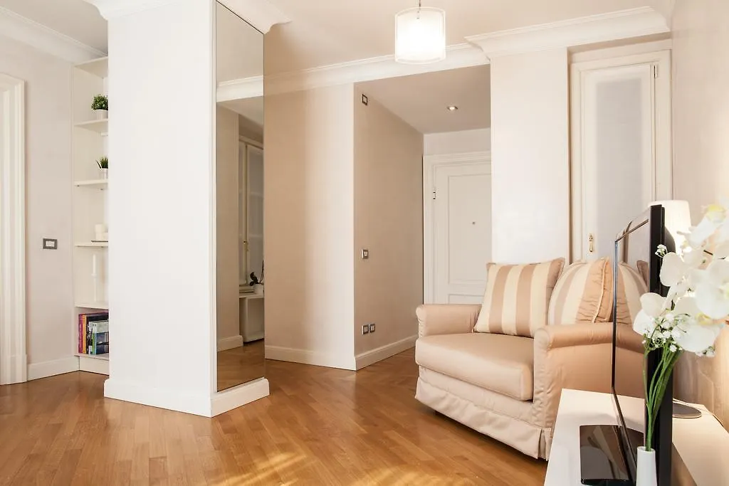 Milan Royal Suites - Centro Brera Appartement