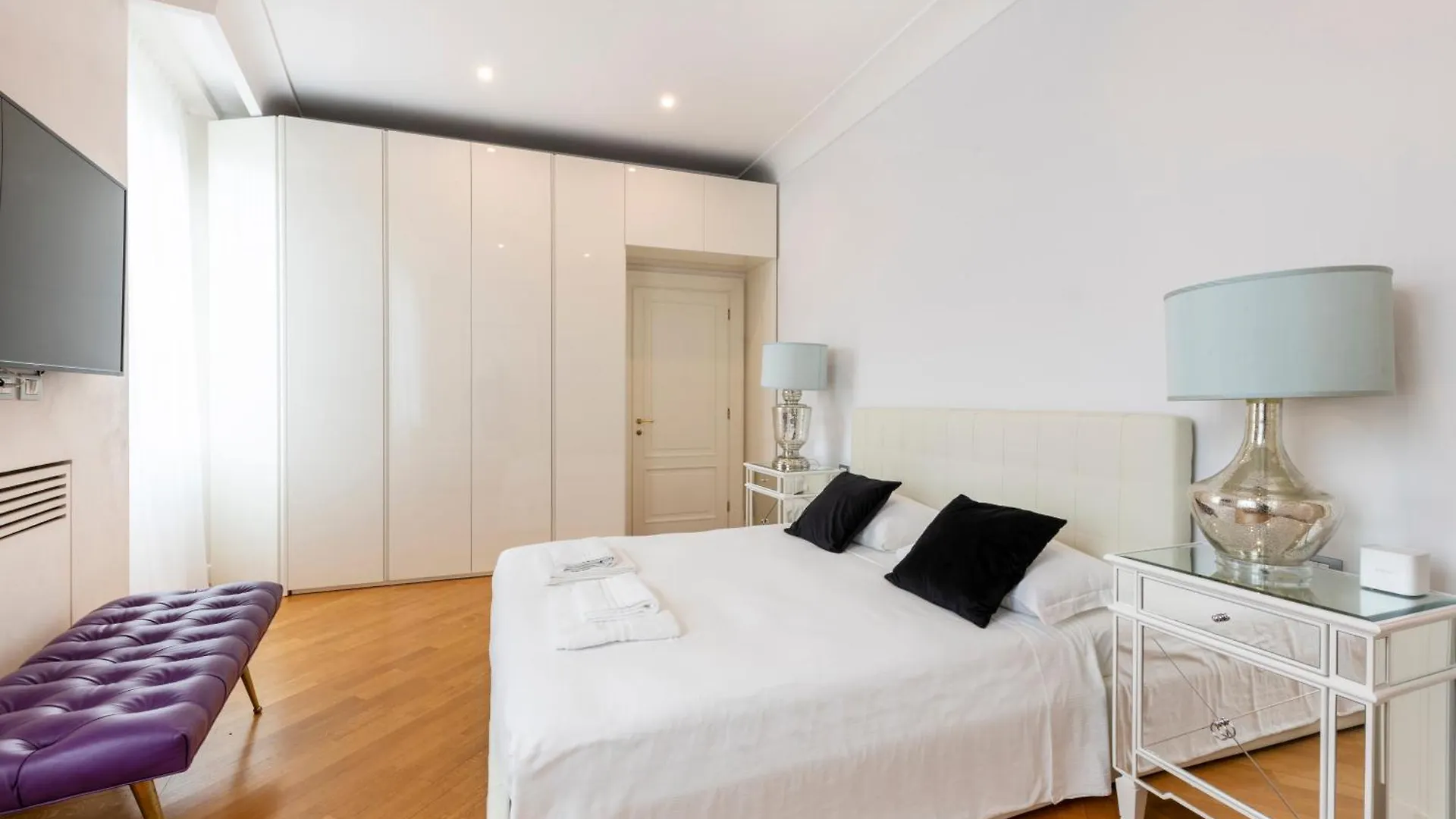 Milan Royal Suites - Centro Brera Apartman